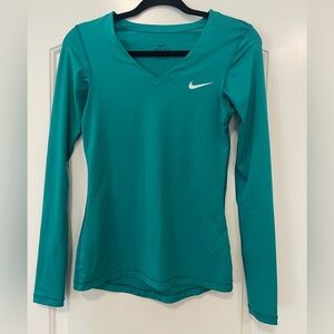 Nike Women’s Dri Fit Long Sleeve